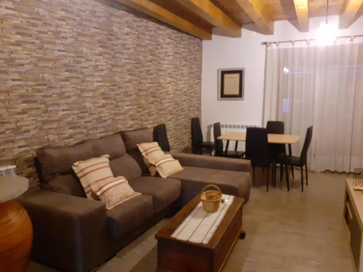 Apartamentos CASA RURAL EL VENTANICO Olocau del Rey Exterior foto