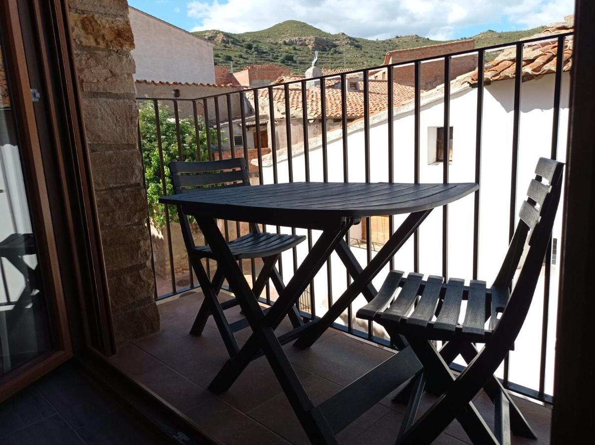 Apartamentos CASA RURAL EL VENTANICO Olocau del Rey Exterior foto